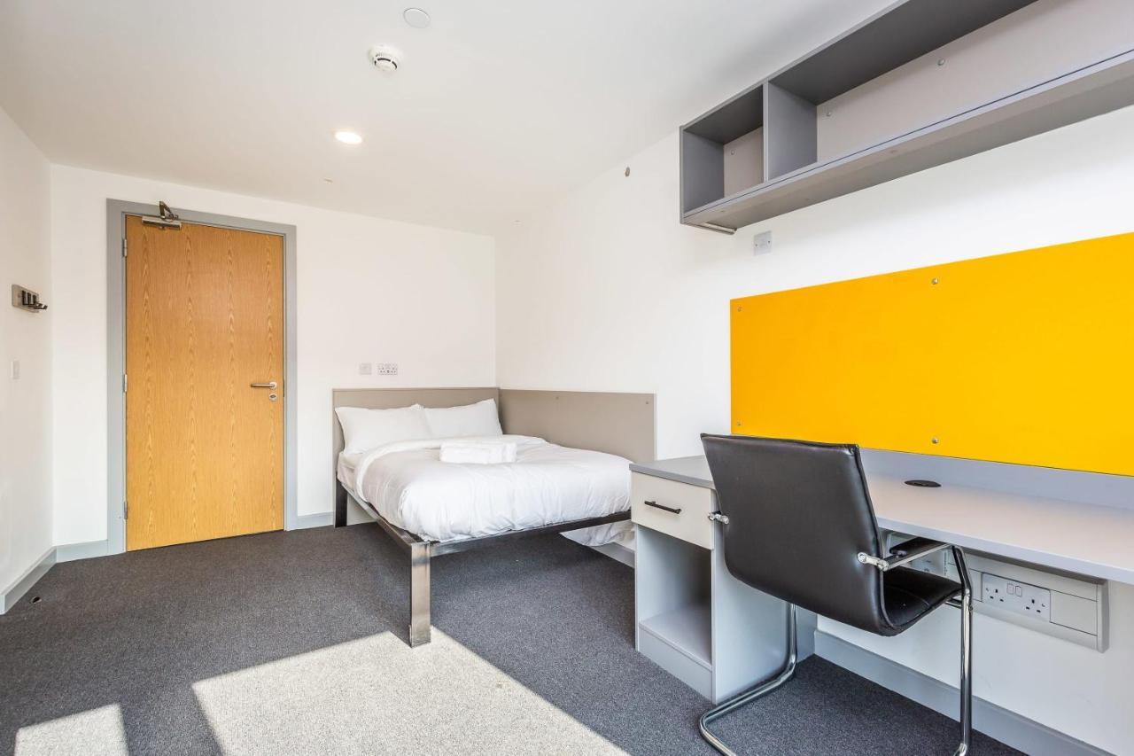 Spacious Ensuite Room With Shared Kitchen Lincoln Exterior photo